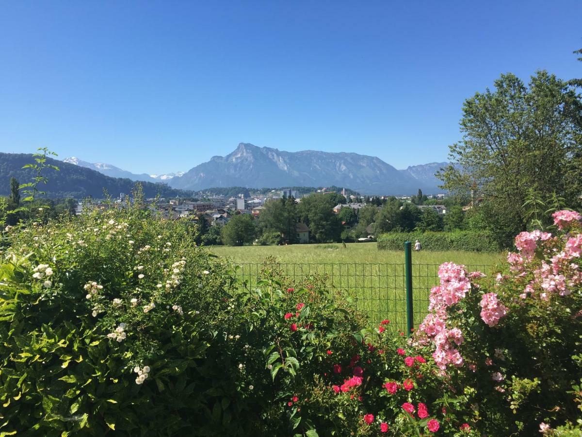 Haus Salzburgblick Panzió Kültér fotó